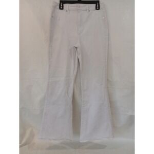 American Eagle White Super Stretch Flare Jeans Women Size 12 Short